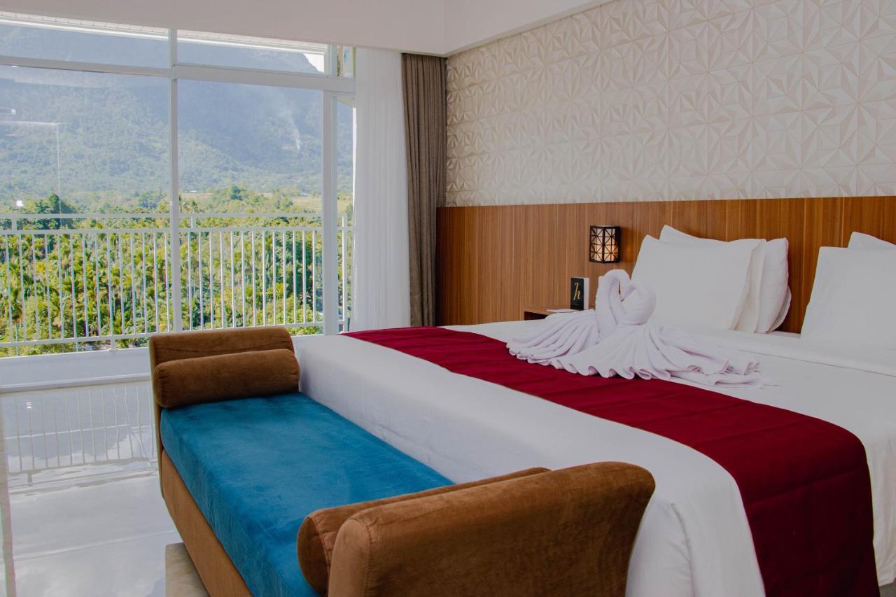Horison Sentani Otel Nefaar Dış mekan fotoğraf